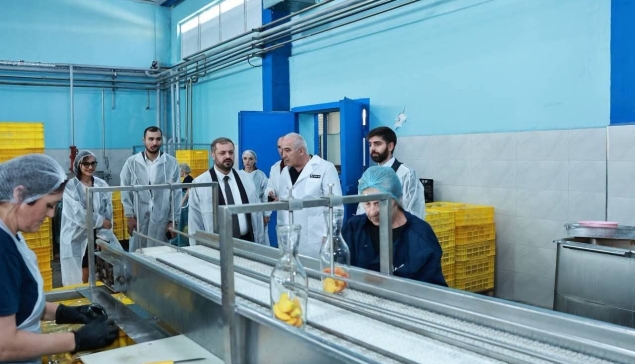 Գևորգ Պապոյանը «Արարատ» սննդի կոմբինատում
